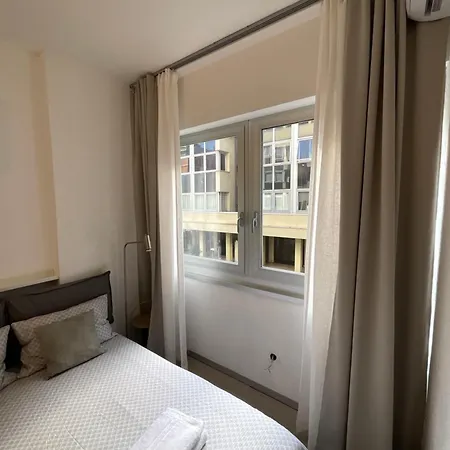 San Giovanni Apartment *